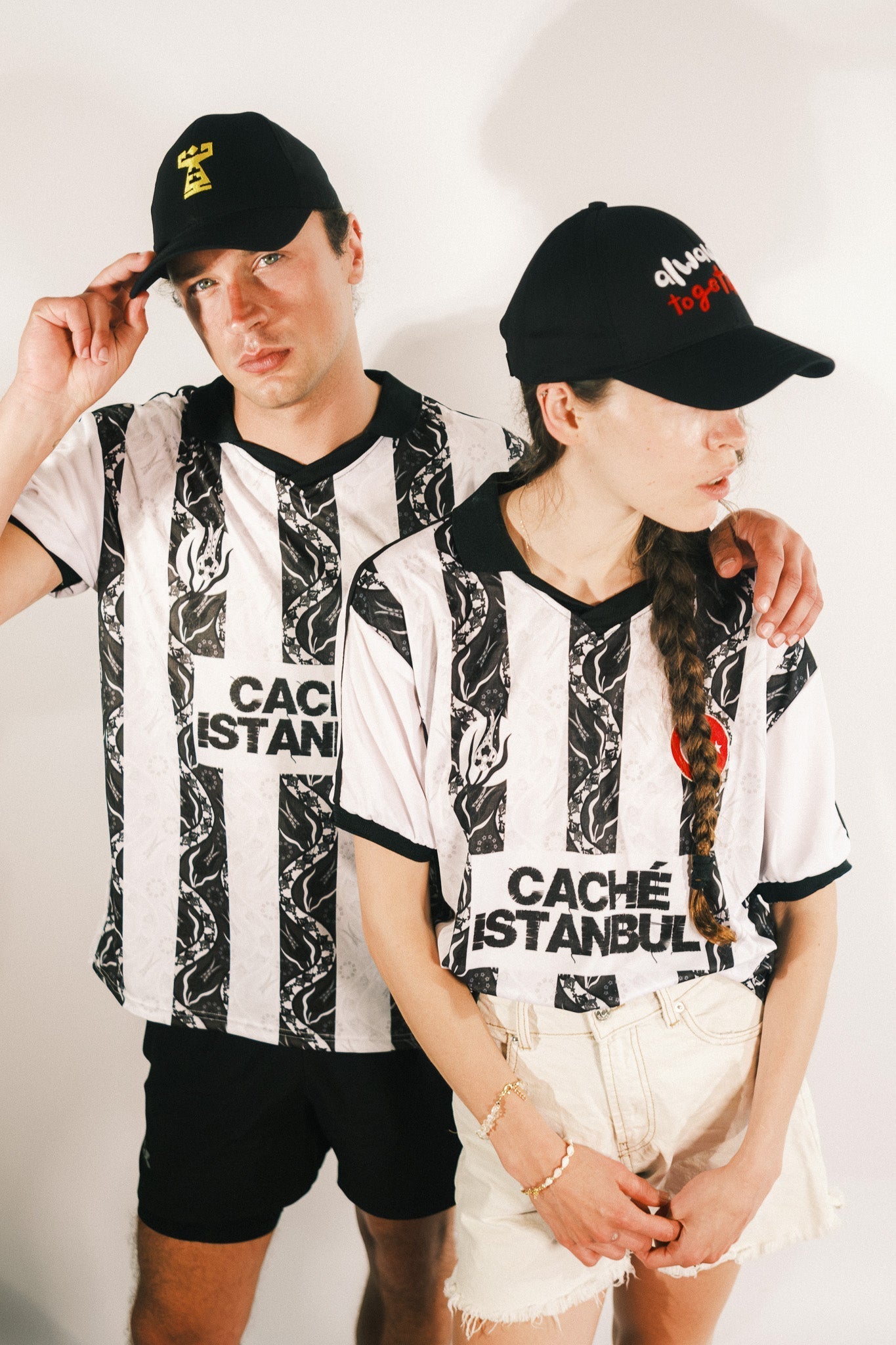 Anadolu Kartalı Retro Forma - CachéIstanbul