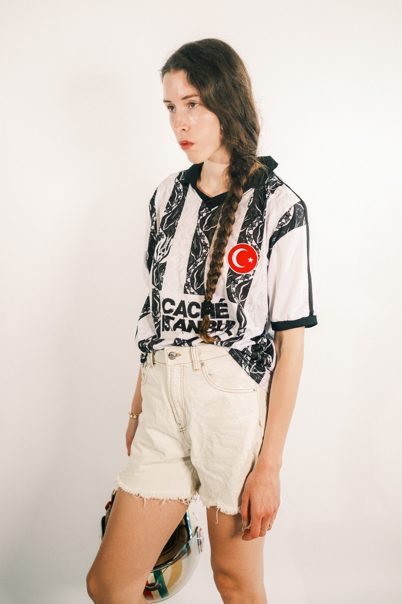 Anadolu Kartalı Retro Forma - CachéIstanbul