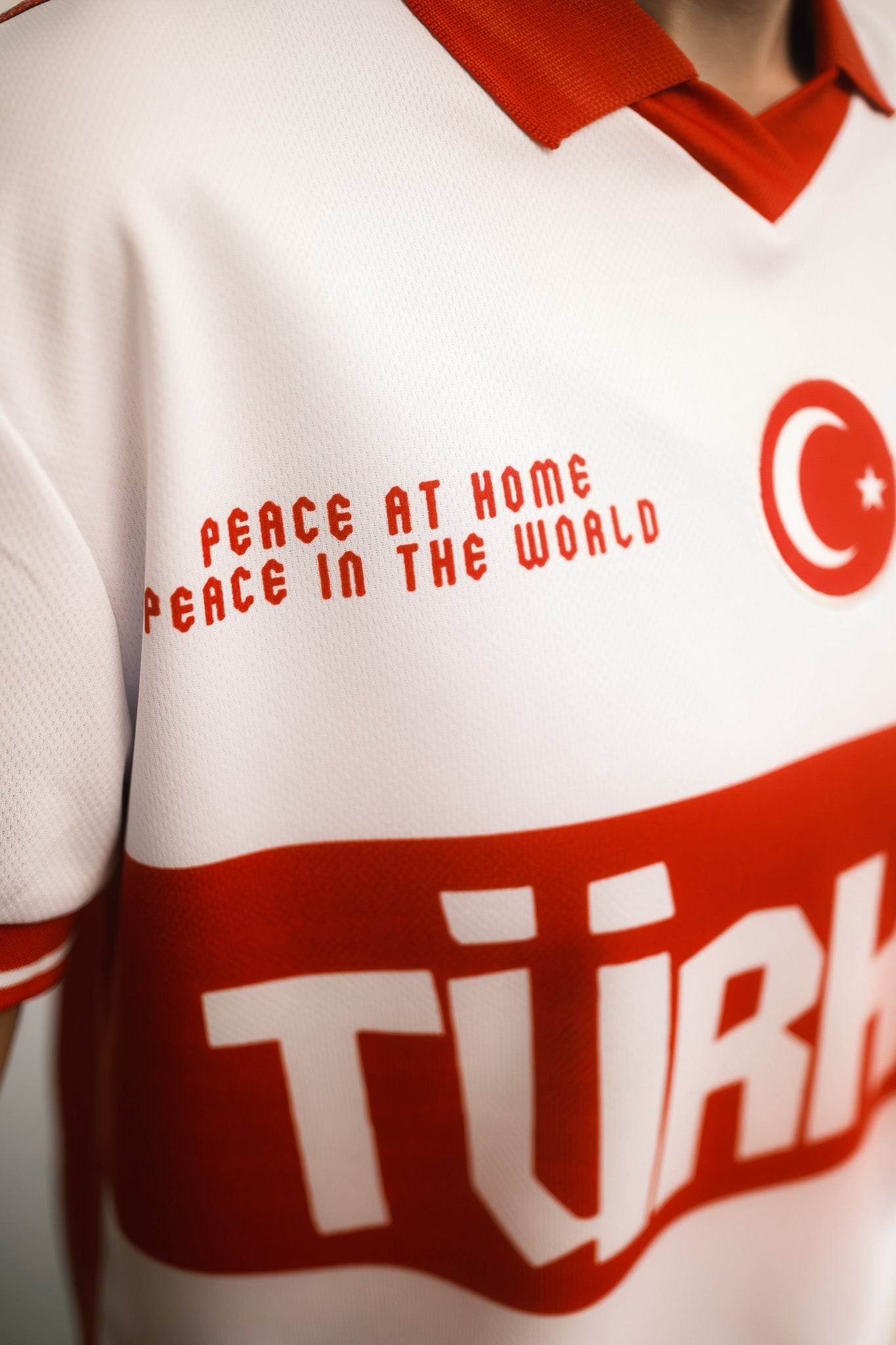 Anadolu Polo Tshirt II - Peace At Home Peace At World - CachéIstanbul