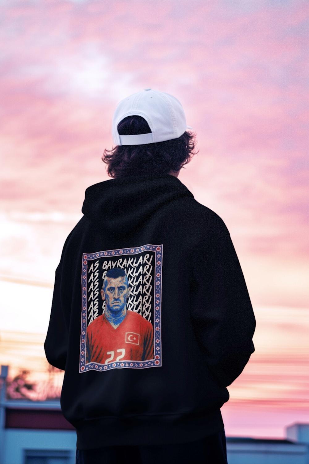 Turkish Icons: Mohikan 2002 Hoodie - CachéIstanbul