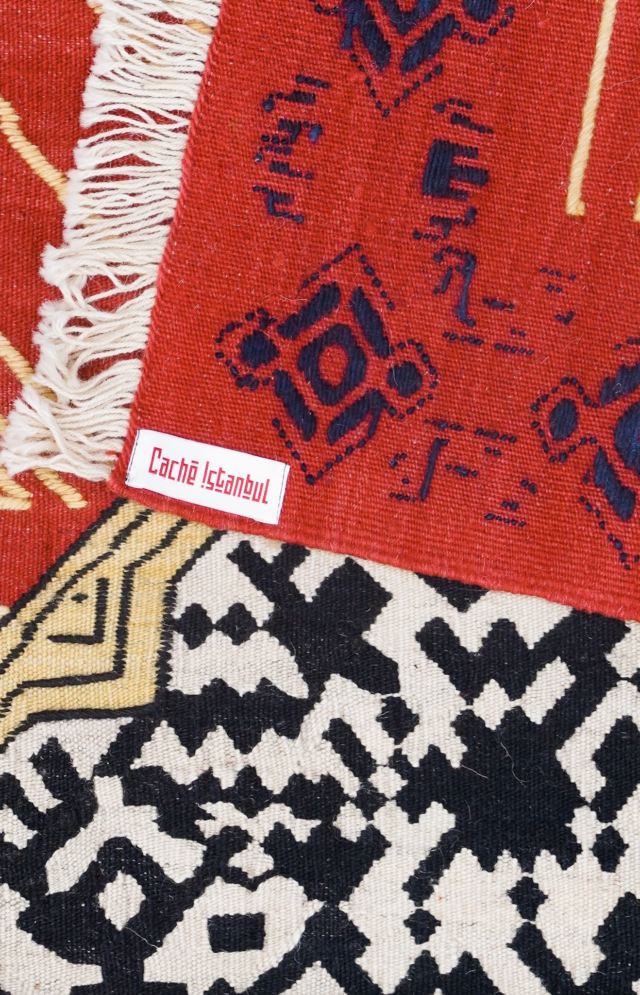 QR El Dokuma Yün Cicim Kilim - CachéIstanbul